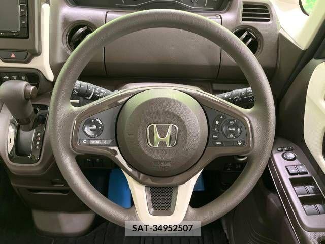 Honda N BOX 2022-03 333914-11