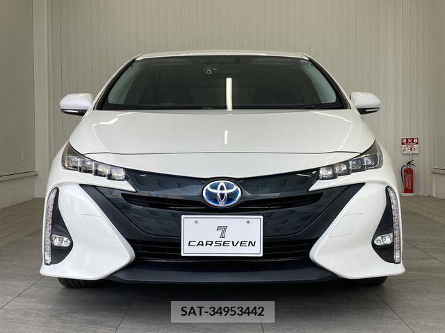 Toyota PRIUS PHV 2017-08 282552-1