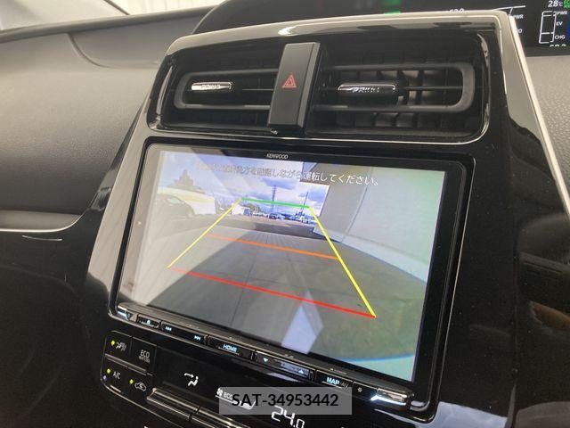 Toyota PRIUS PHV 2017-08 282552-9