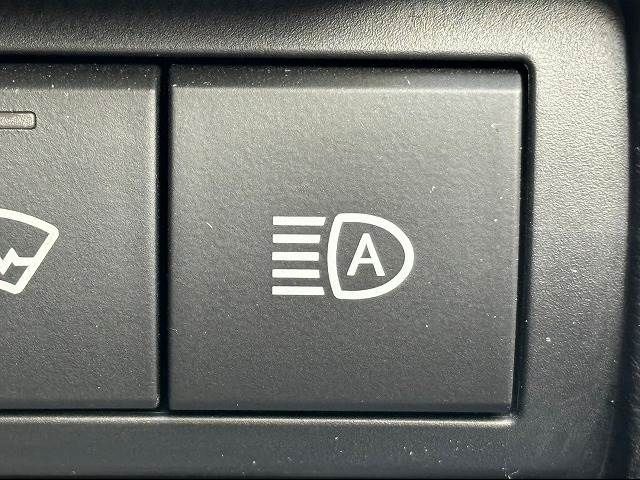 Lexus IS 2021-01 26651-9