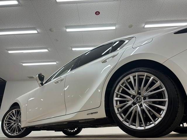 Lexus IS 2021-01 26651-19