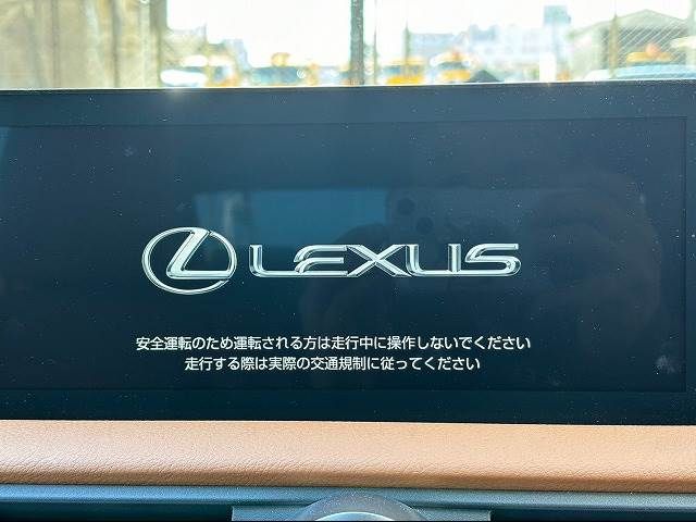 Lexus IS 2021-01 26651-2