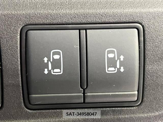 Nissan SERENA 2022-11 284244-7