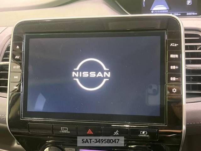 Nissan SERENA 2022-11 284244-3
