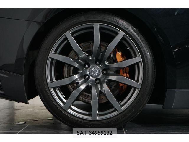Nissan GT-R 2011-02 219527-9