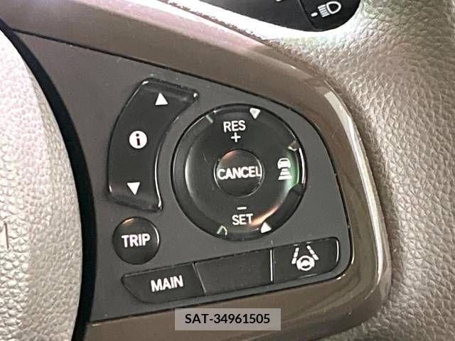 Honda N BOX 2021-07 221339-6