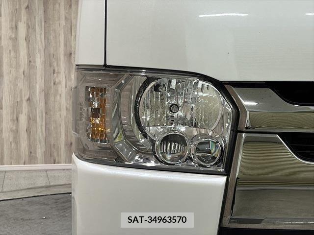Toyota HIACE VAN 2019-05 233639-8
