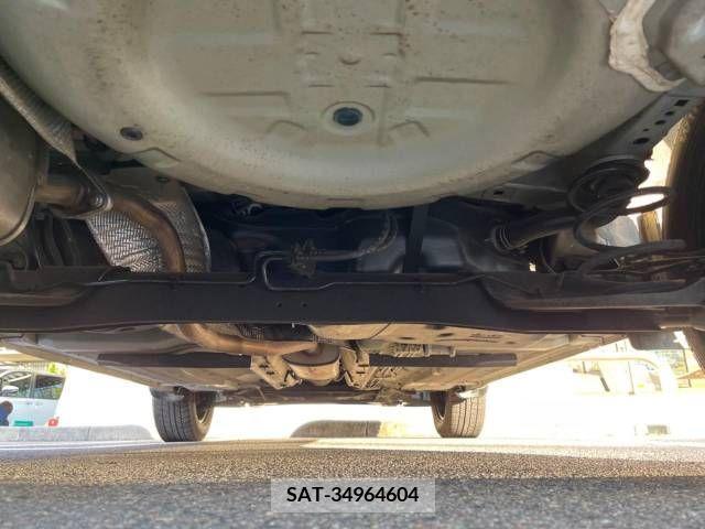 Nissan JUKE 2014-04 320448-18
