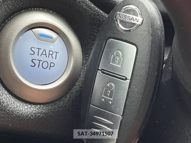 Nissan NOTE 2019-04 305480-5