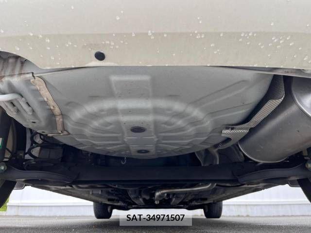 Nissan NOTE 2019-04 305480-18
