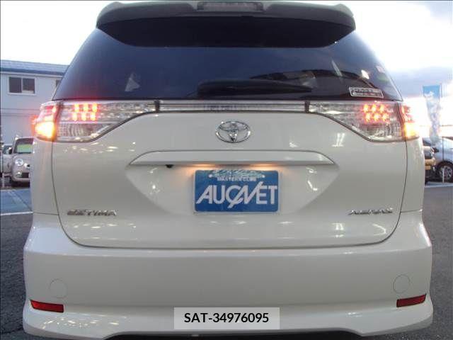 Toyota ESTIMA 2013-02 215589-4
