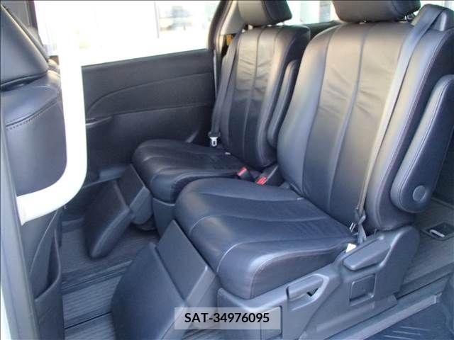Toyota ESTIMA 2013-02 215589-10