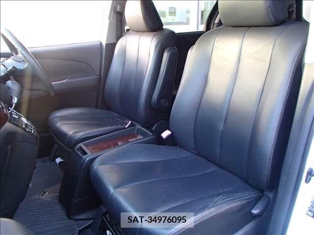 Toyota ESTIMA 2013-02 215589-12