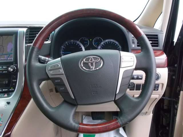 Toyota VELLFIRE 2010-06 5601-9