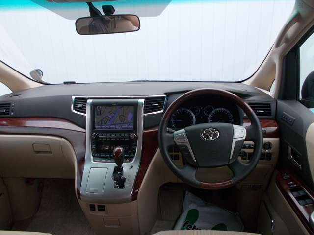 Toyota VELLFIRE 2010-06 5601-3