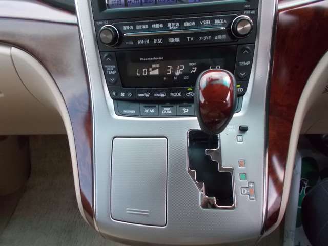 Toyota VELLFIRE 2010-06 5601-6