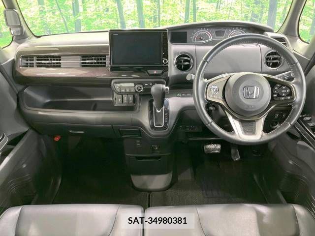 Honda N BOX CUSTOM 2018-10 349739-1