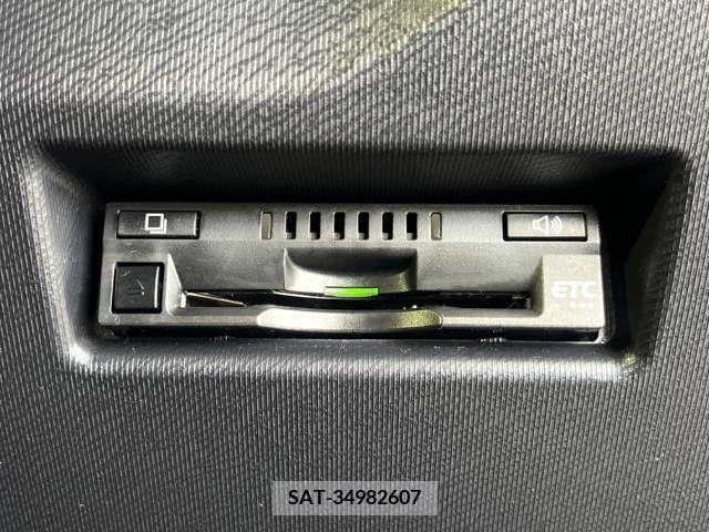 Toyota AQUA 2019-03 292027-4