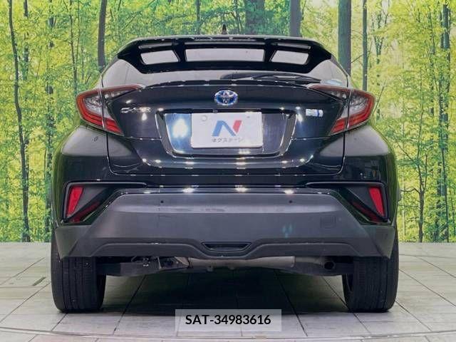 Toyota C-HR 2016-12 294978-15