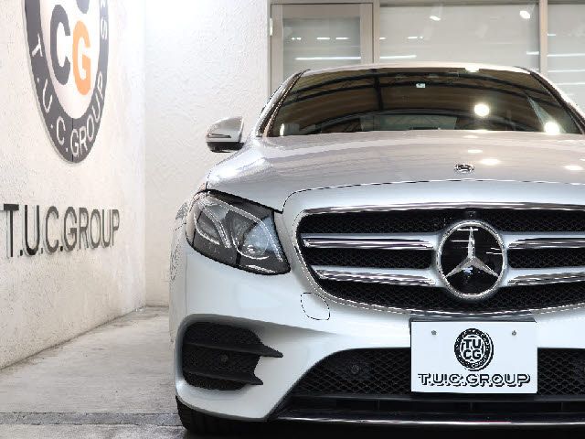 Mercedes Benz E-CLASS 2018-09 14499-4