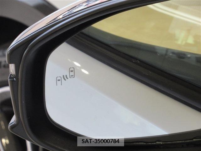 Toyota PRIUS 2024-02 246236-11