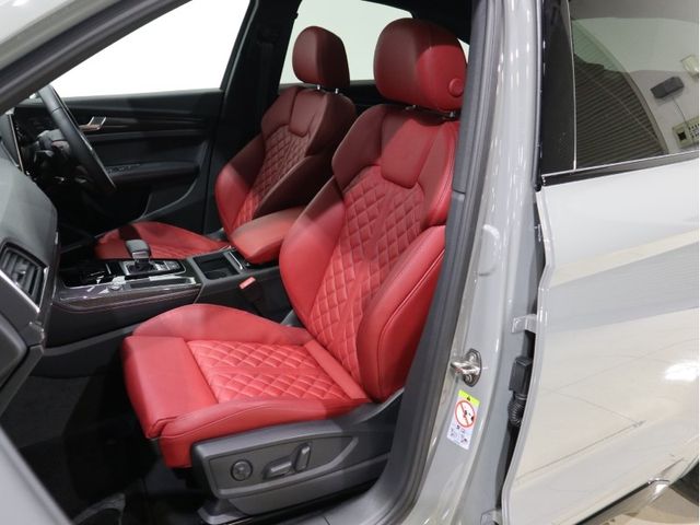 Audi SQ5 2022-06 26827-17