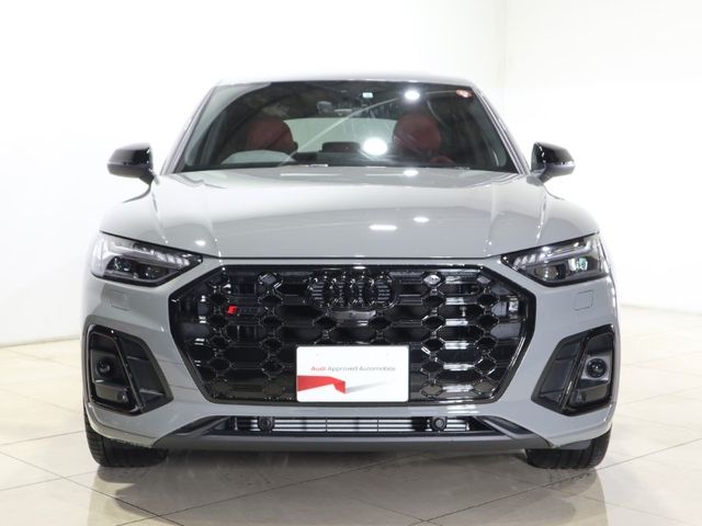Audi SQ5 2022-06 26827-1