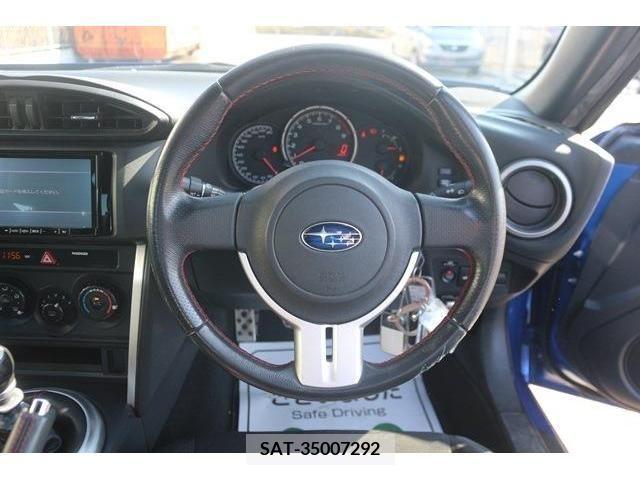 Subaru BRZ 2015-04 214364-15
