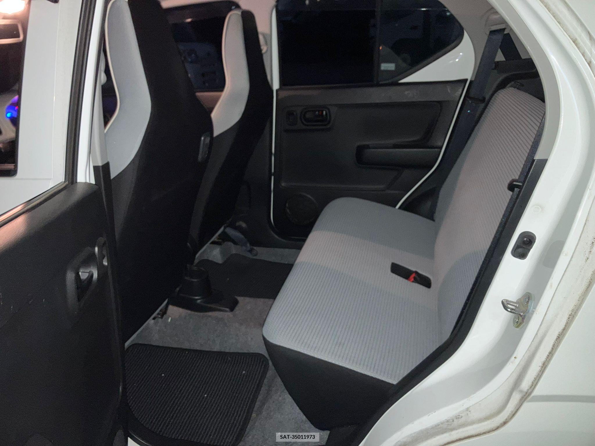Suzuki ALTO 2017-03 258363-11