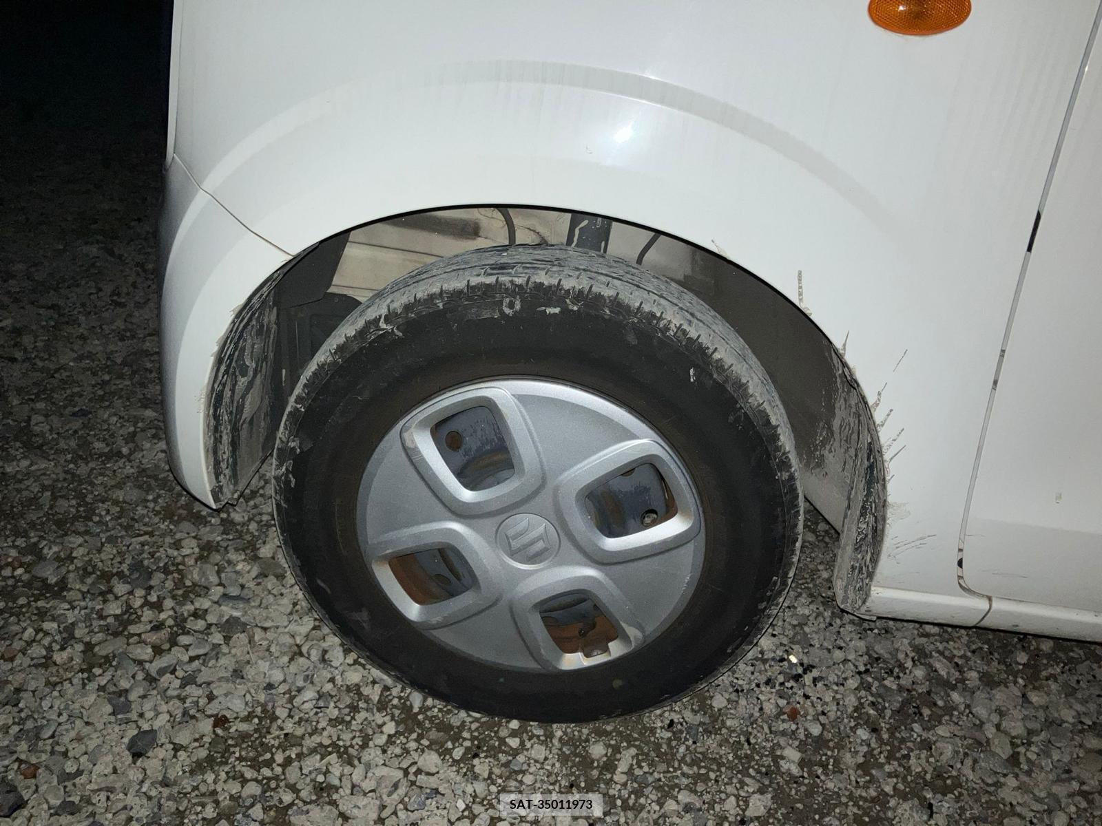 Suzuki ALTO 2017-03 258363-15
