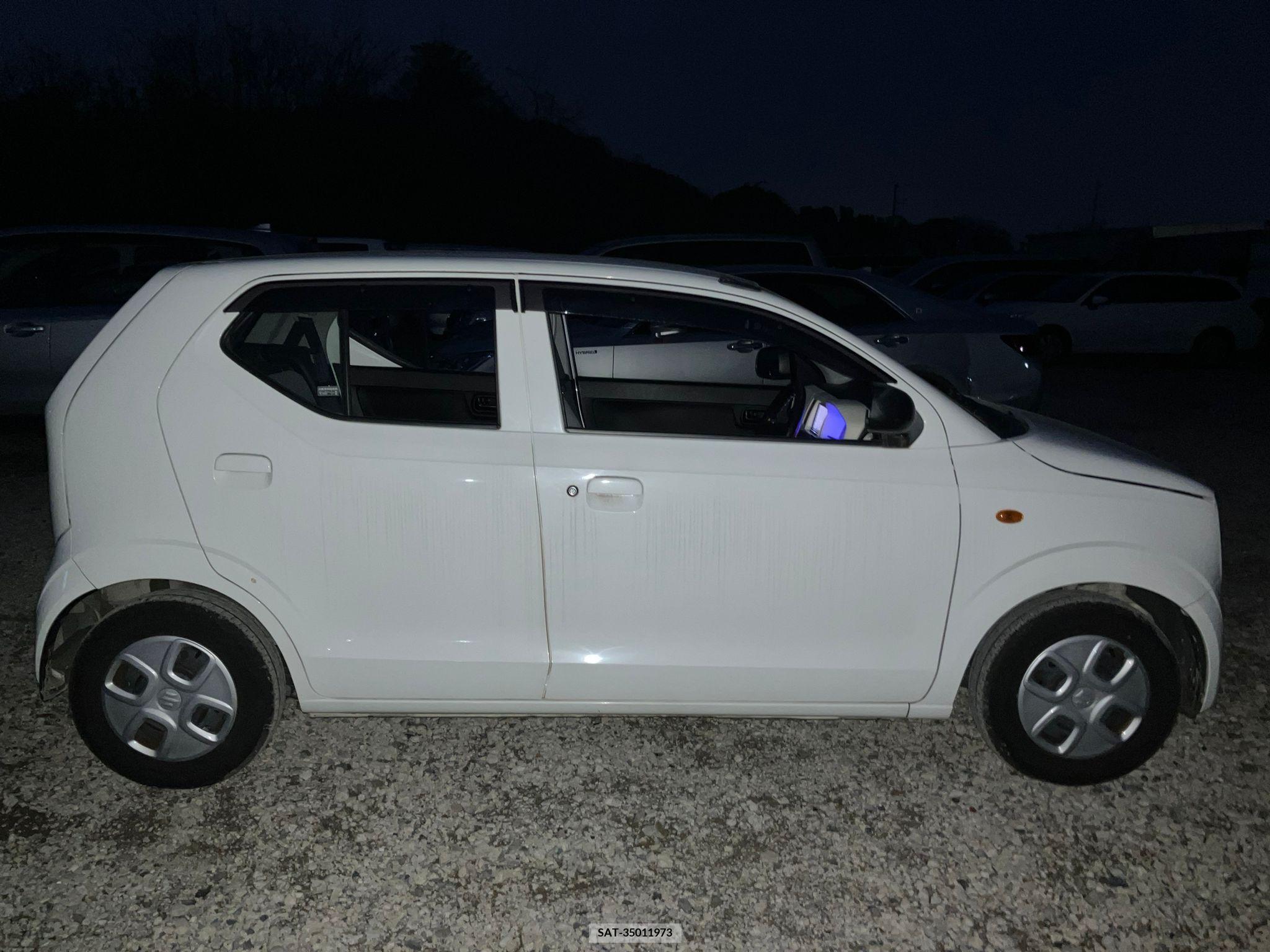 Suzuki ALTO 2017-03 258363-6