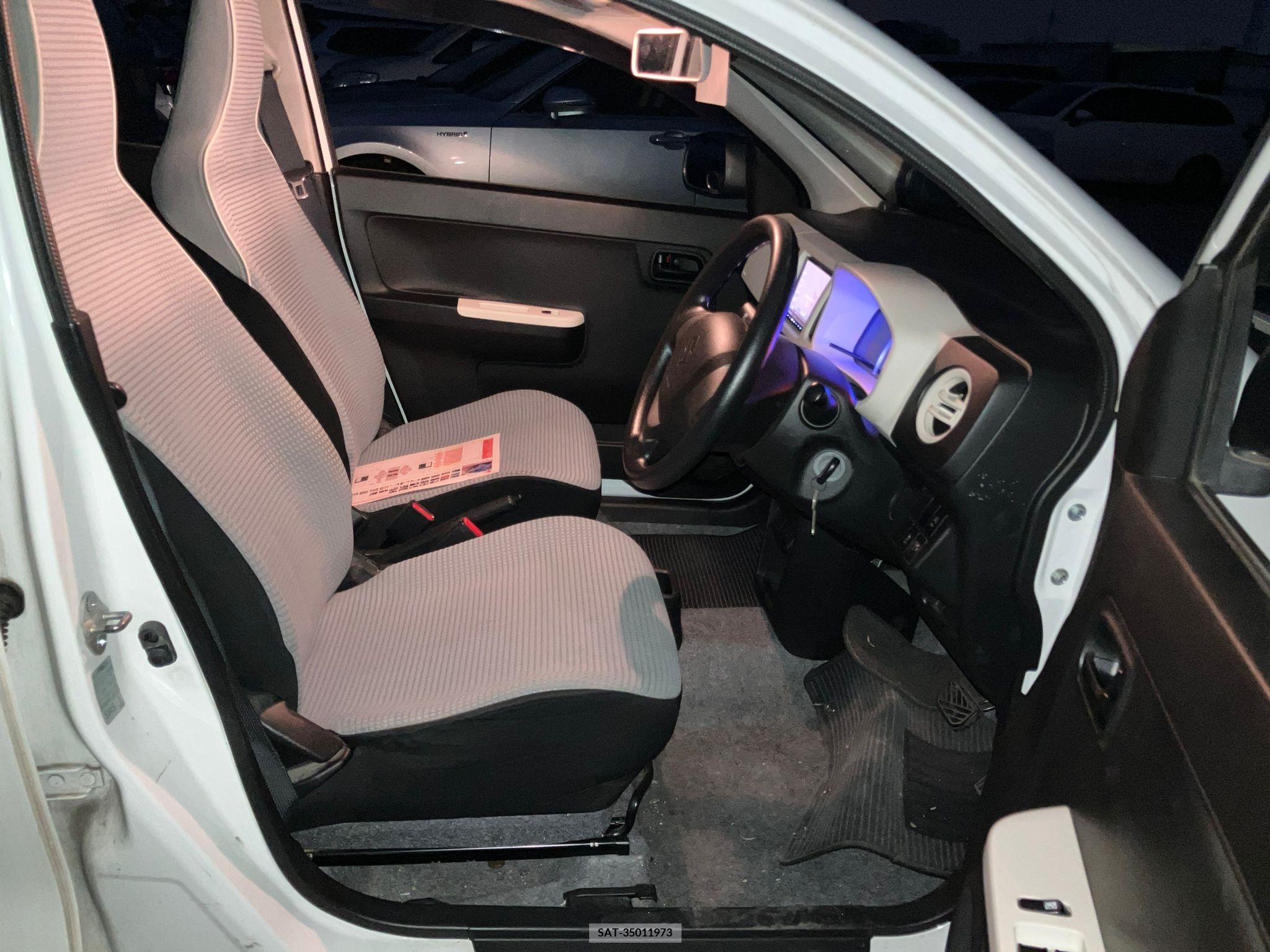 Suzuki ALTO 2017-03 258363-8