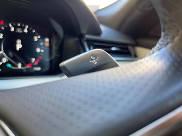 ROVER RANGE ROVER 2022-09 181376-8