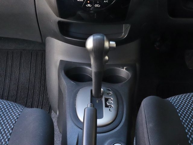 Nissan NOTE 2014-04 7970-14