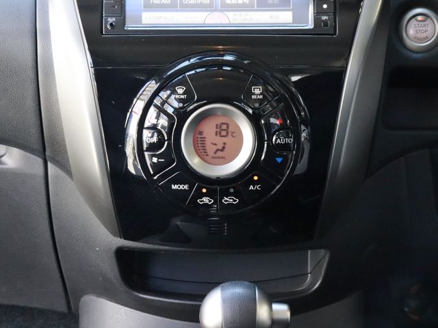 Nissan NOTE 2014-04 7970-13