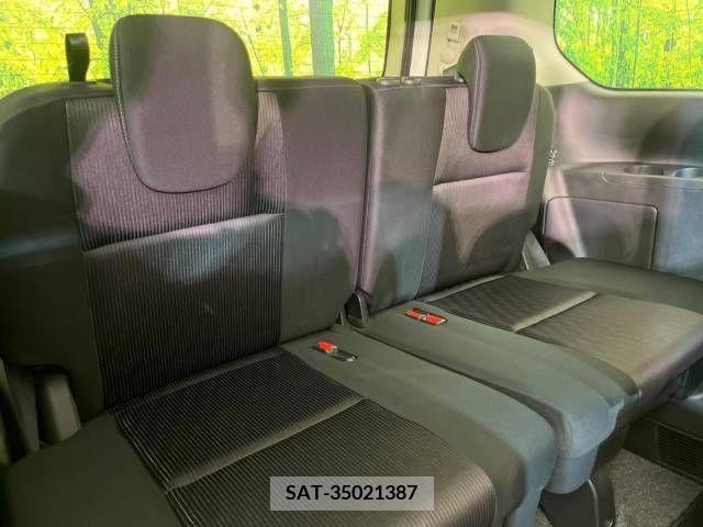 Nissan SERENA 2019-08 236169-10