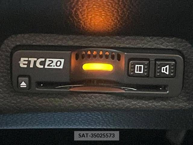 Honda VEZEL 2021-04 288278-6