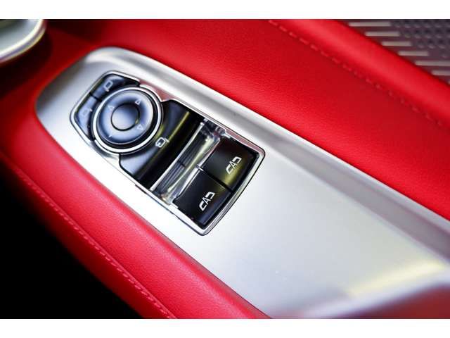 Chevrolet CORVETTE 2021-05 23565-10