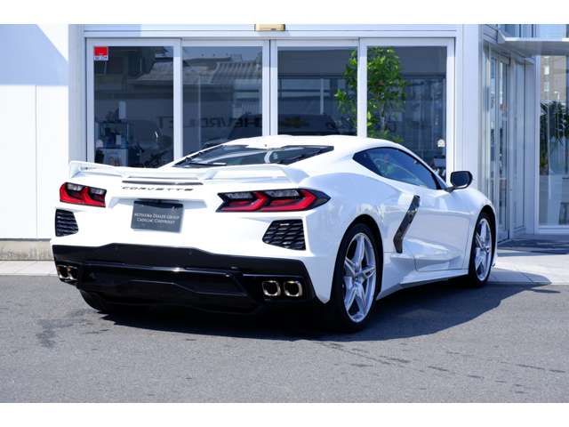 Chevrolet CORVETTE 2021-05 23565-2