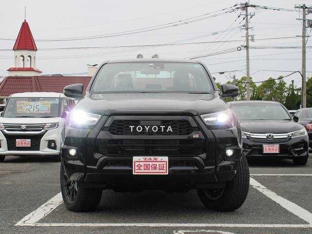 Toyota HILUX 2023-04 4285-18