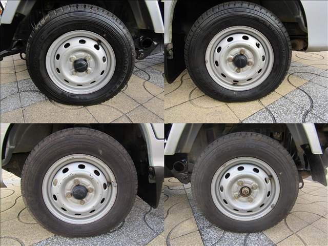 Subaru SAMBAR TRUCK 2004-08 1733-19