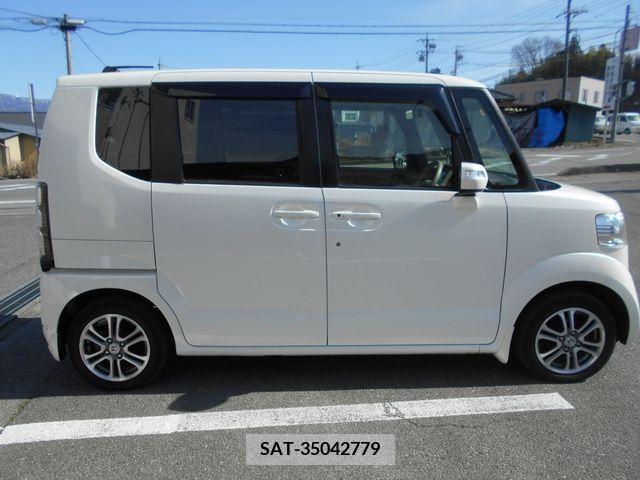 Honda N BOX 2014-03 306544-4