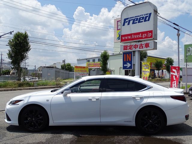 Lexus ES 2022-03 7254-6