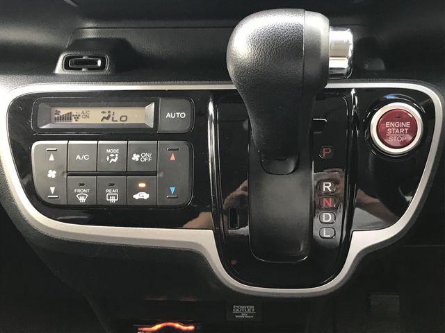 Honda N BOX CUSTOM 2015-01 24089-24