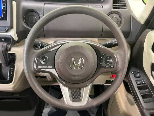 Honda N BOX 2019-02 192398-11