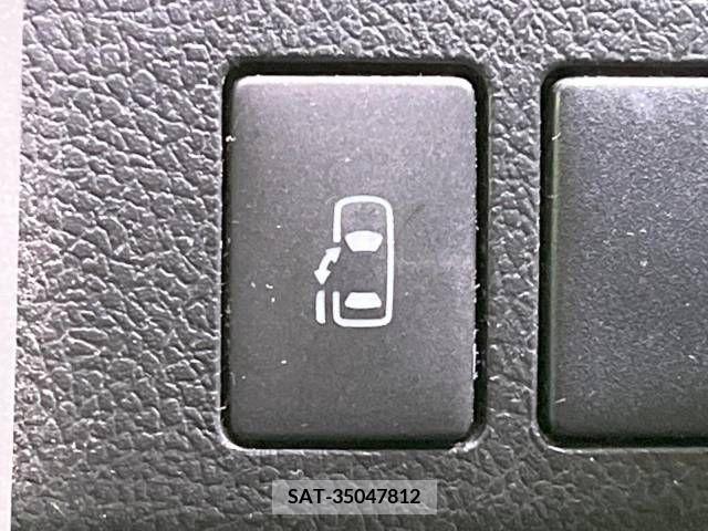 Toyota VOXY 2011-07 321336-4