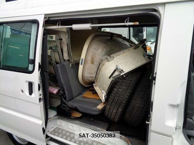 Mazda BONGO VAN 2013-06 201789-8
