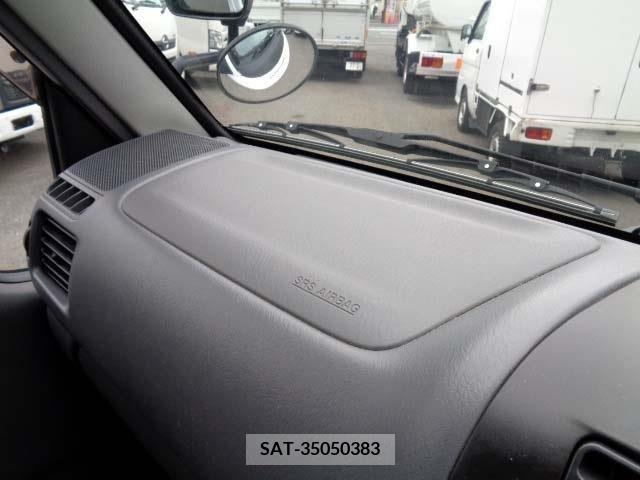 Mazda BONGO VAN 2013-06 201789-6