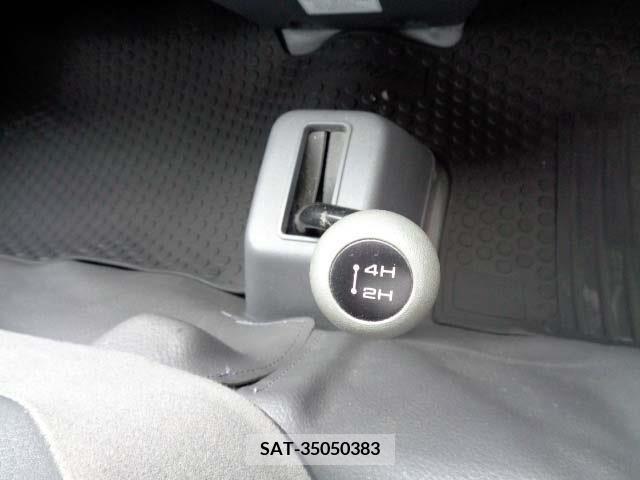 Mazda BONGO VAN 2013-06 201789-5