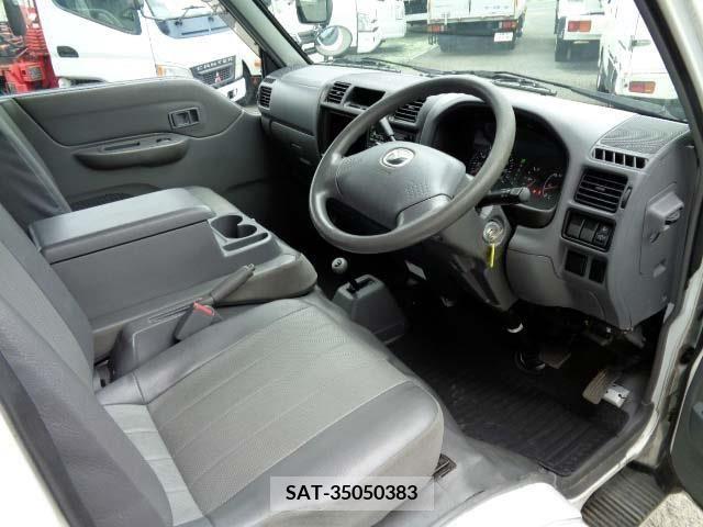 Mazda BONGO VAN 2013-06 201789-2